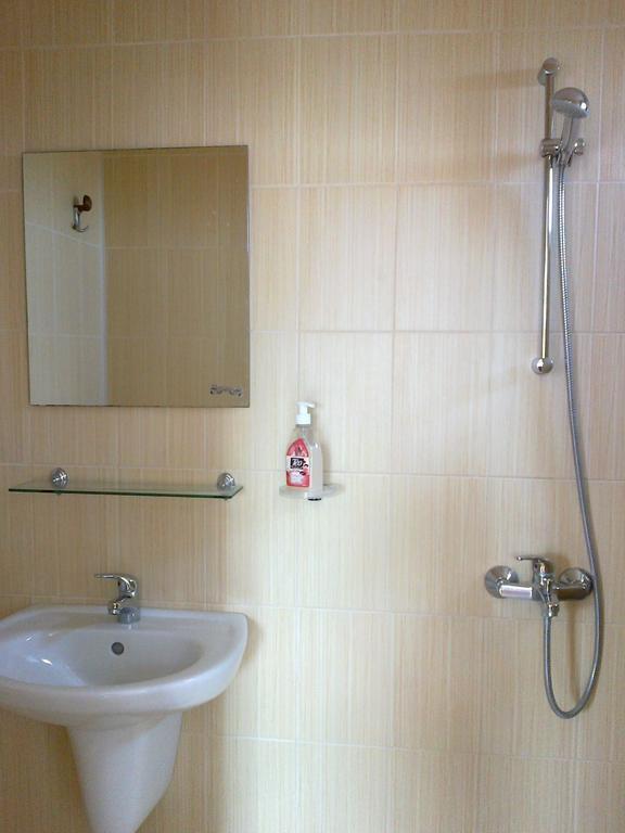 Guest Rooms Rusalka クラネヴォ 部屋 写真