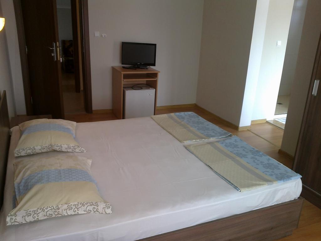 Guest Rooms Rusalka クラネヴォ 部屋 写真